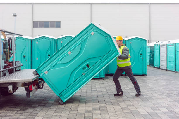 Portable Toilet Options We Offer in Chickamauga, GA